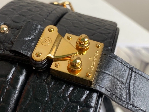 VUITTON PETITE BOITE LOUIS CHAPEAU 0810